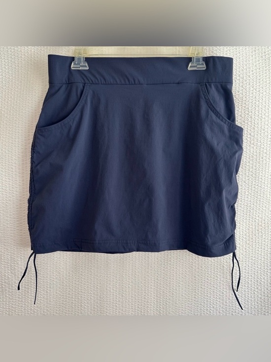 Columbia Dresses & Skirts - Columbia Women’s Navy Blue Omni-Shield Skort Skirt Size: Large